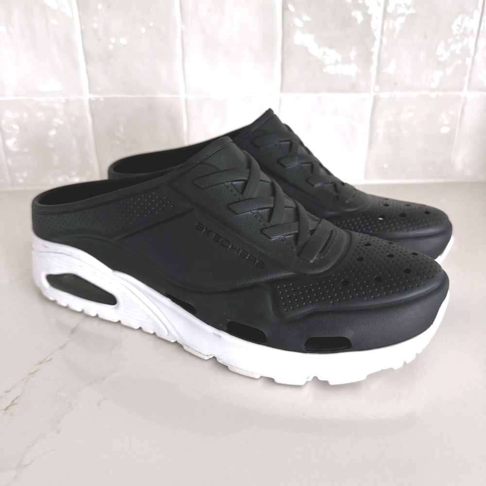 Skechers Arch Fit Foamies Uno to the Max Clog Mule Women 9 Black White Sneaker